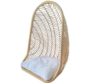 Sedia sospesa da esterno in rattan naturale